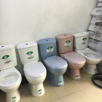 Close Couple Golden Diamond